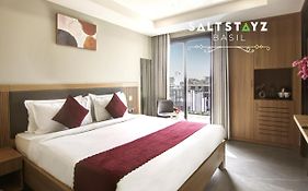 Saltstayz Basil - Near Golf Course Road & Extension Road